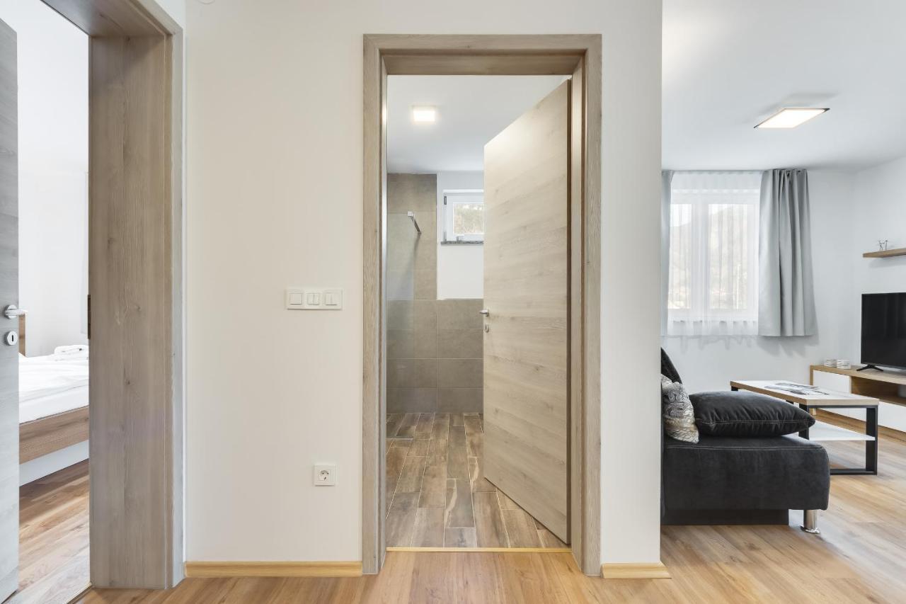 Chic Apartments With Finnish Sauna And Jacuzzi Краньска Гора Экстерьер фото